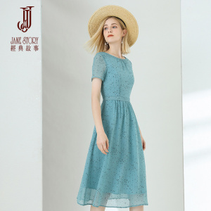 经典故事夏季薄款雪纺连衣裙女2026新款圆领设计感印花气质裙子