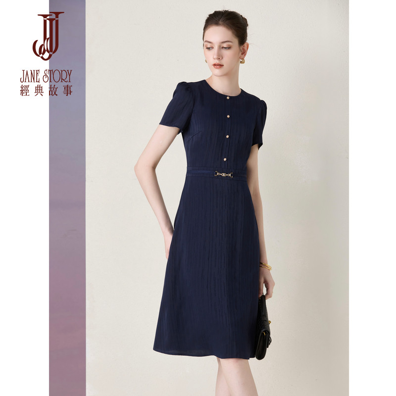 复古设计感缎面连衣裙女