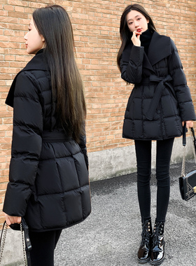 2025新款女装冬季修身收腰中长款羽绒服女小个子黑色显瘦翻领外套