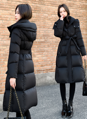 2025年新款女装冬季修身收腰中长款羽绒服女黑色90白鸭绒外套连帽
