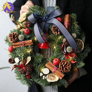 diy居家客厅橱窗布置壁挂北欧ins风仿真诺贝松花环门挂圣诞装饰品