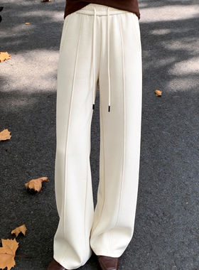 白色小弯刀阔腿裤子女秋冬2026新款宽松垂感加绒加厚香蕉运动卫裤