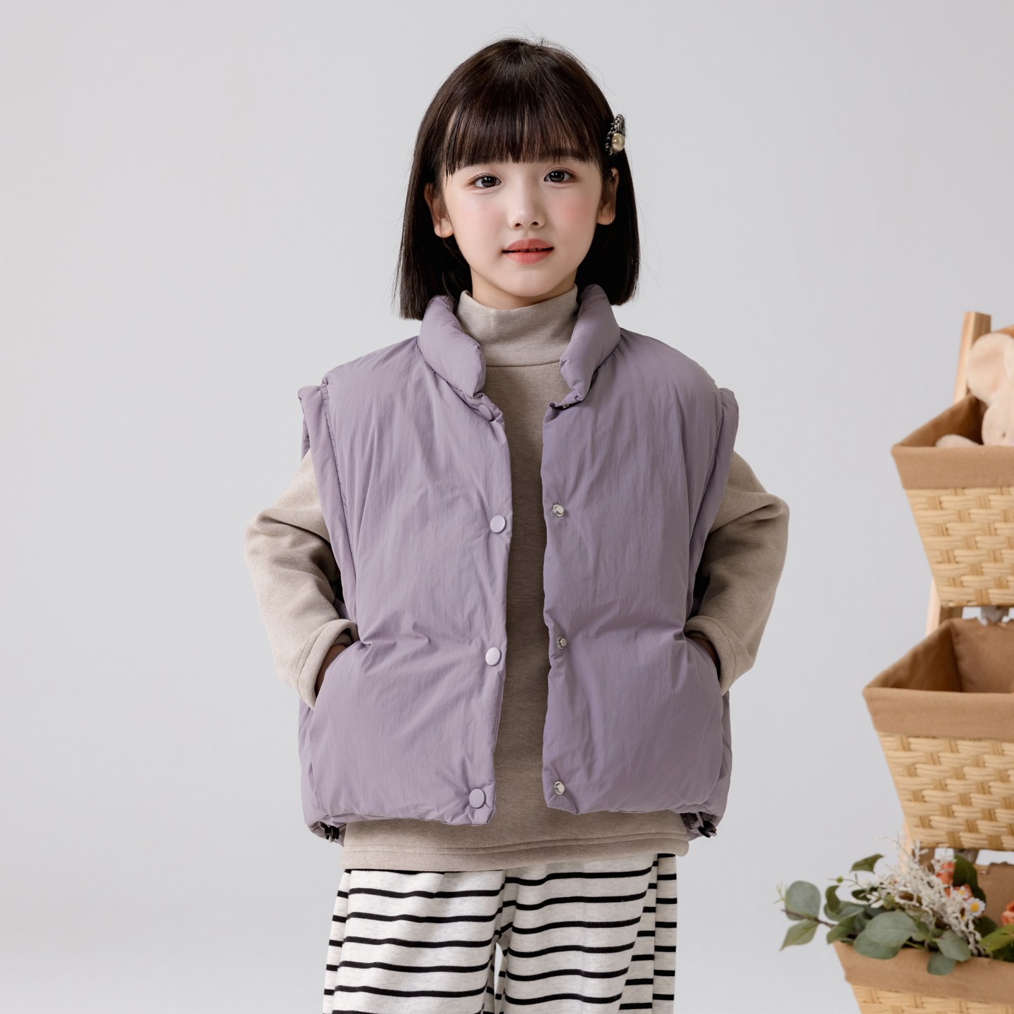 哈依鲁2025冬季新款女童棉马甲内搭外穿儿童中大童日系简约坎肩潮