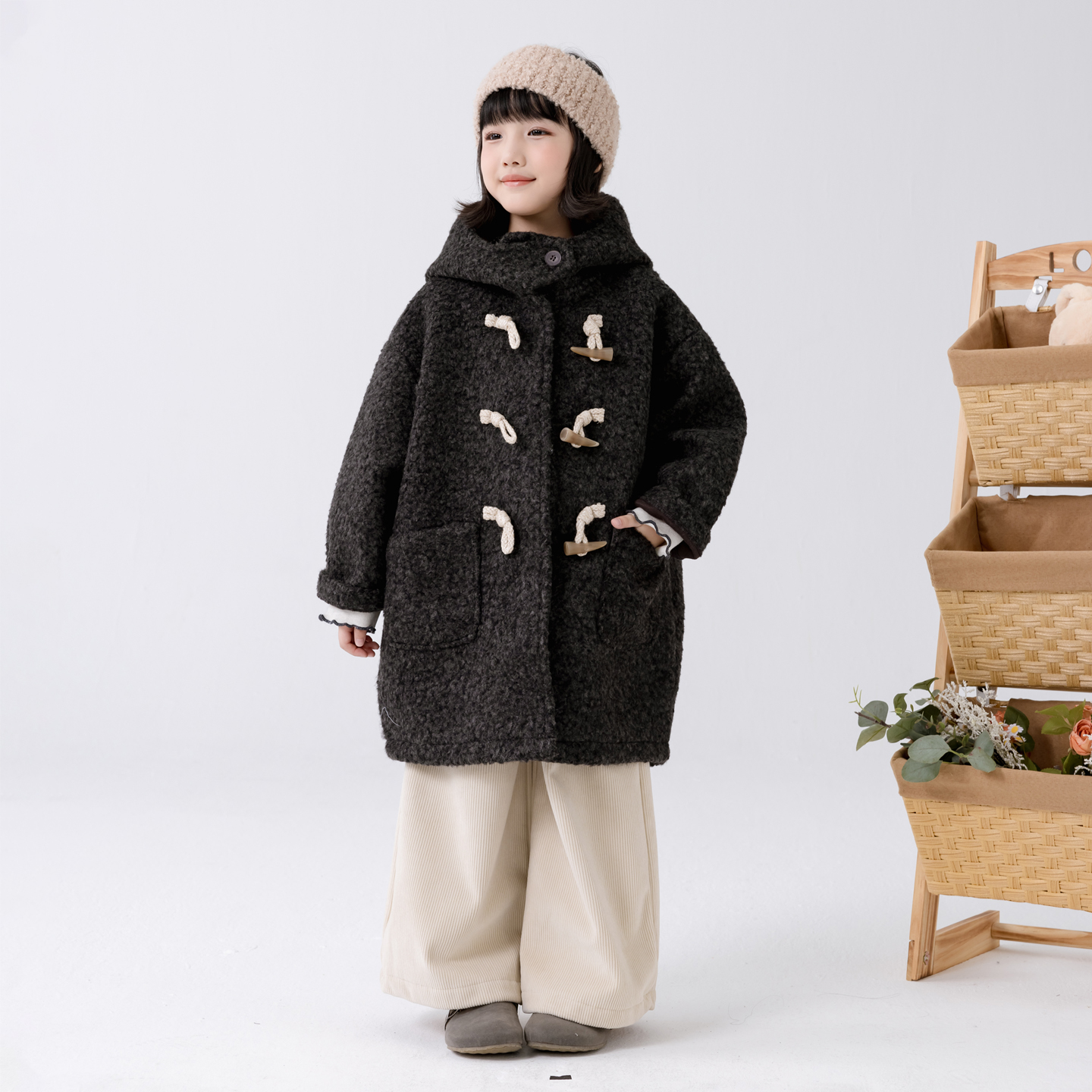 哈依鲁2025冬季新款女童长款呢子大衣儿童中大童时尚连帽毛呢外套