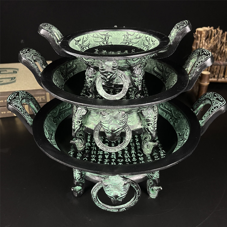 西周青铜器仿古摆件逨盘纯铜鱼纹盘史墙盘盥洗礼器匜汉婚影视道具