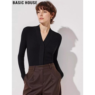 Basic House/百家好黑色V领羊毛针织衫女冬季内搭软糯毛衣打底衫