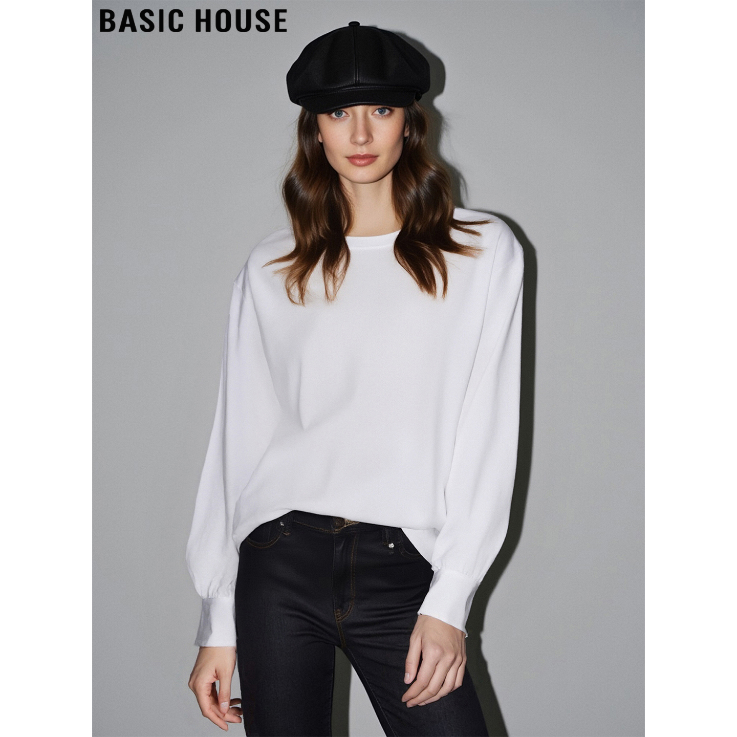 百家好白色圆领打底衫女T恤内搭