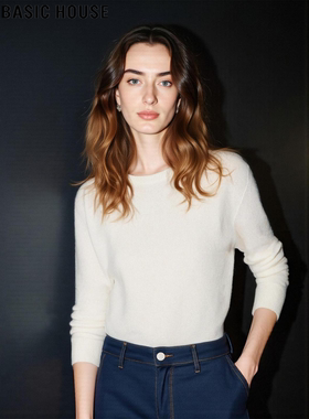 Basic House/百家好白色圆领100%羊毛针织衫女士冬季修身软糯毛衣