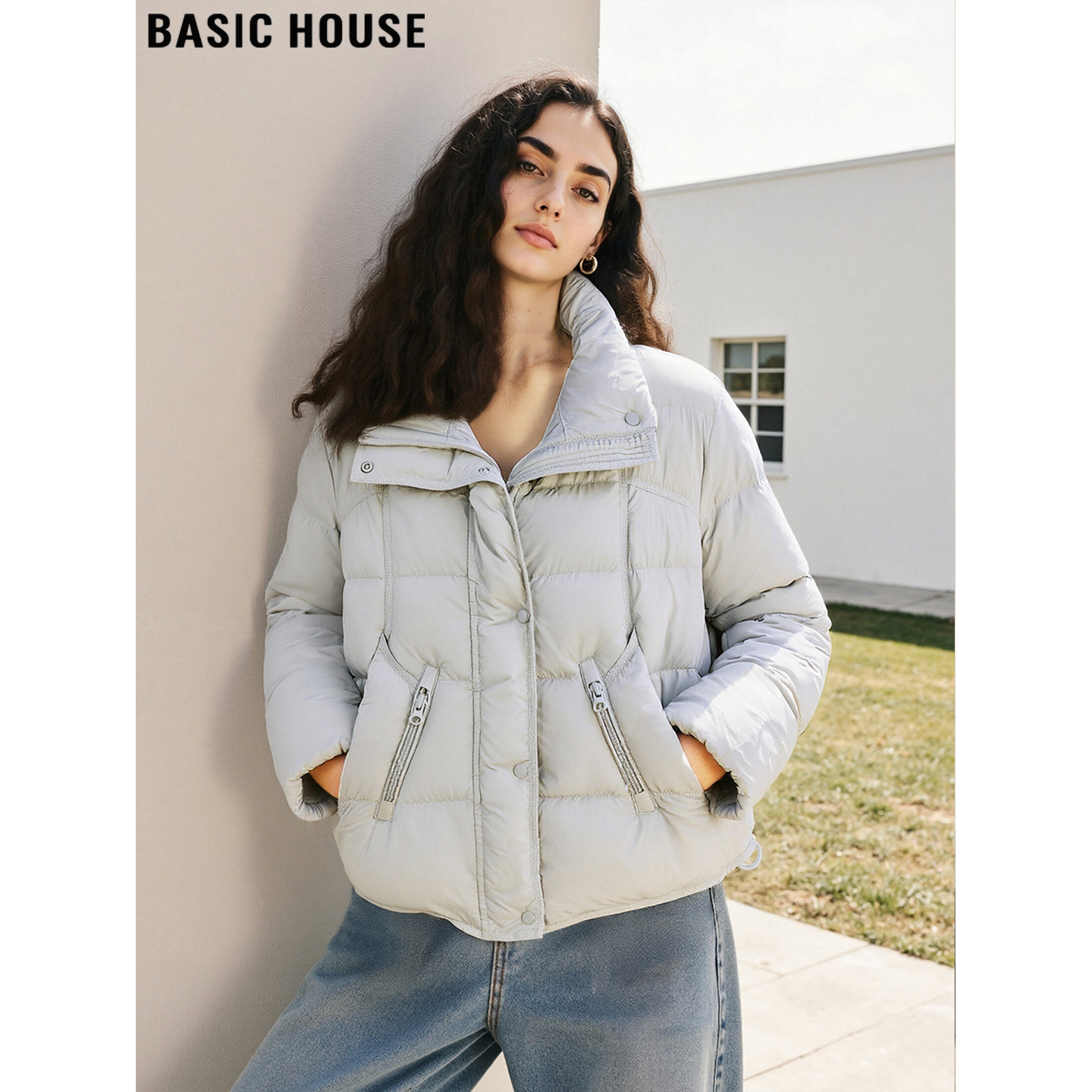 百家好米白色90%鸭绒立领羽绒服