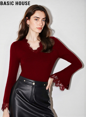 Basic House/百家好红色气质蕾丝拼接喇叭袖针织打底衫女2025冬季