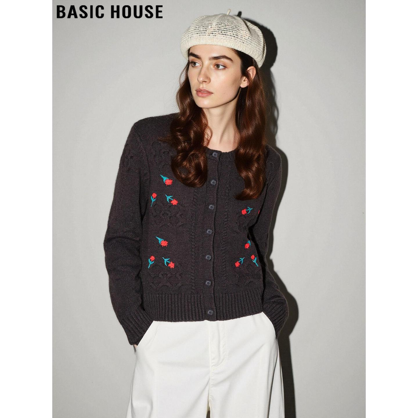 黑色绣花羊毛针织衫软糯圆领毛衣