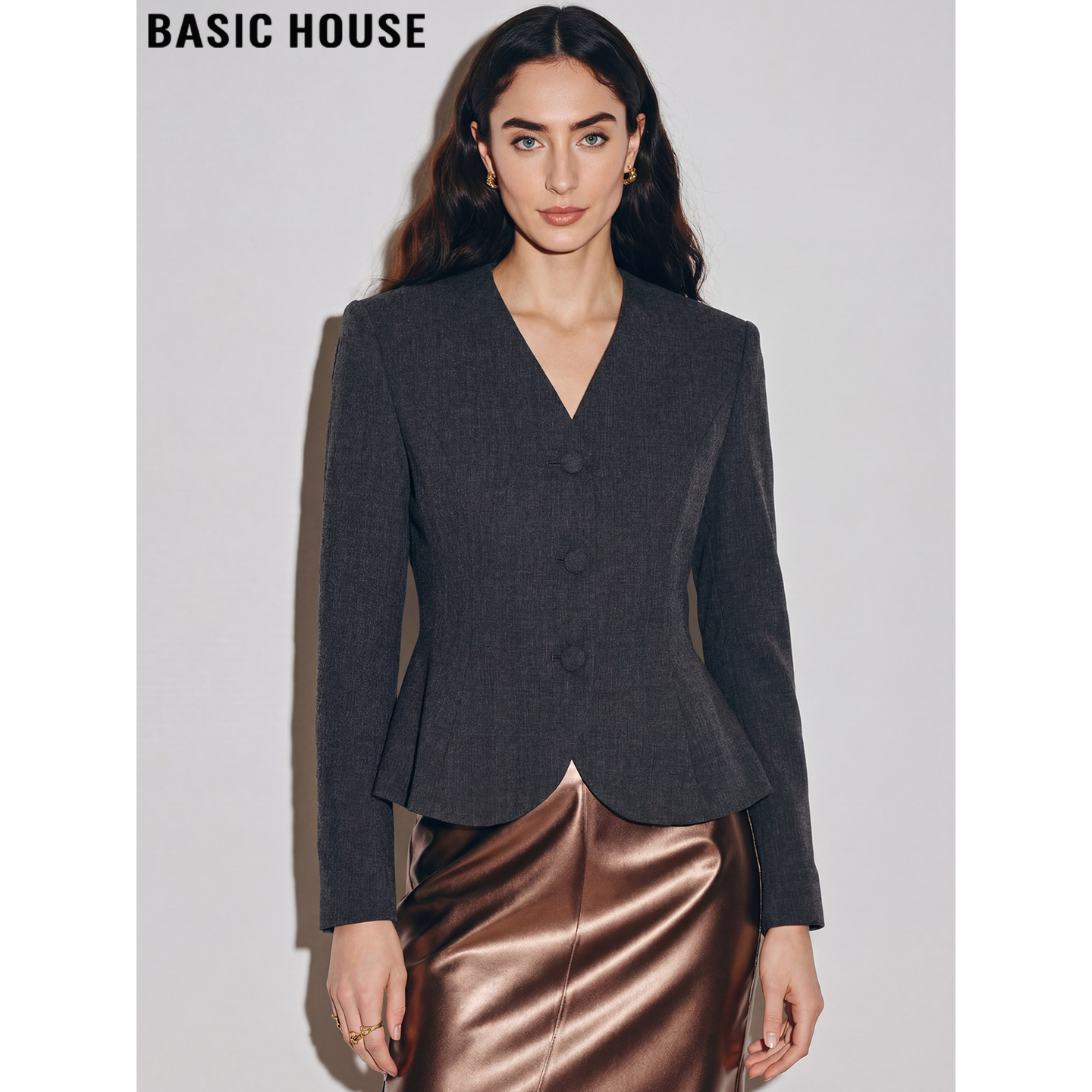 Basic House/百家好深灰色收腰西装外套女2026春季新款高级感短款