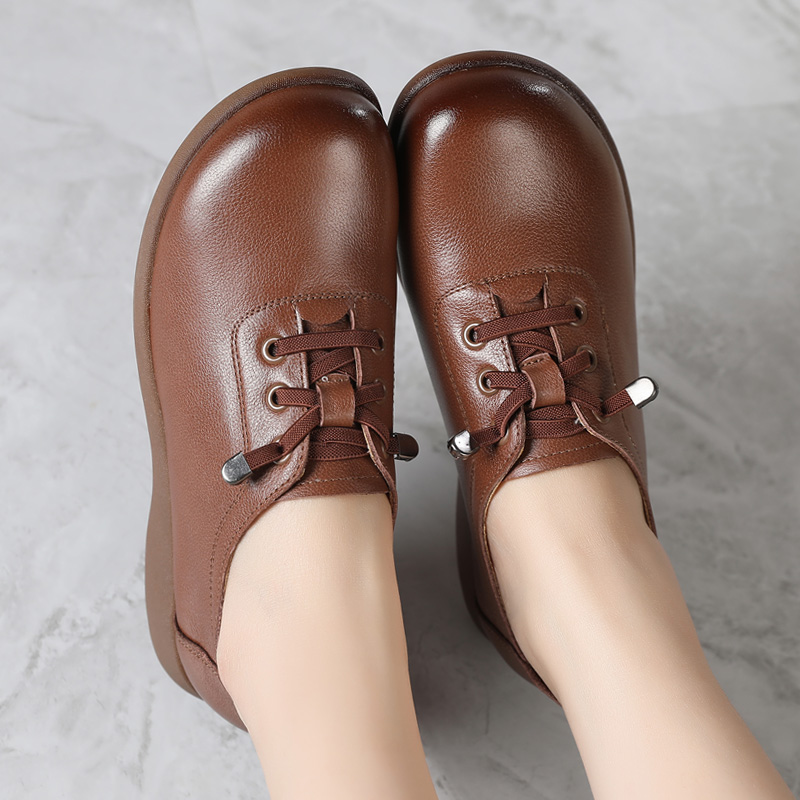 春秋季中年软底新款防滑舒适单鞋