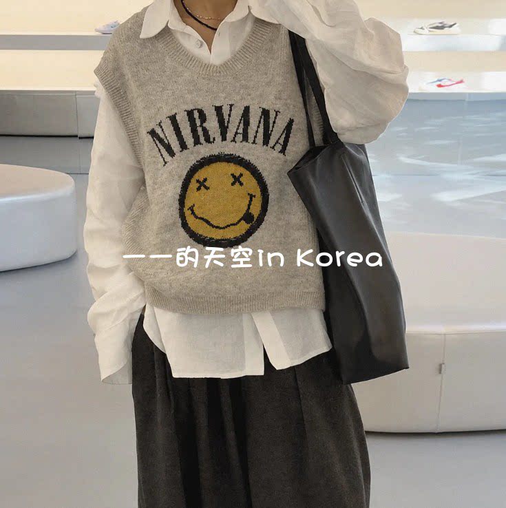 笑脸针织马甲韩国代购2026秋冬女装新款时尚减龄宽松圆领套头背心