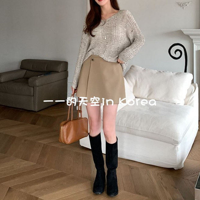 韩国代购裙裤2025秋季新款优雅气质干练风淑女系扣设计短款休闲裤
