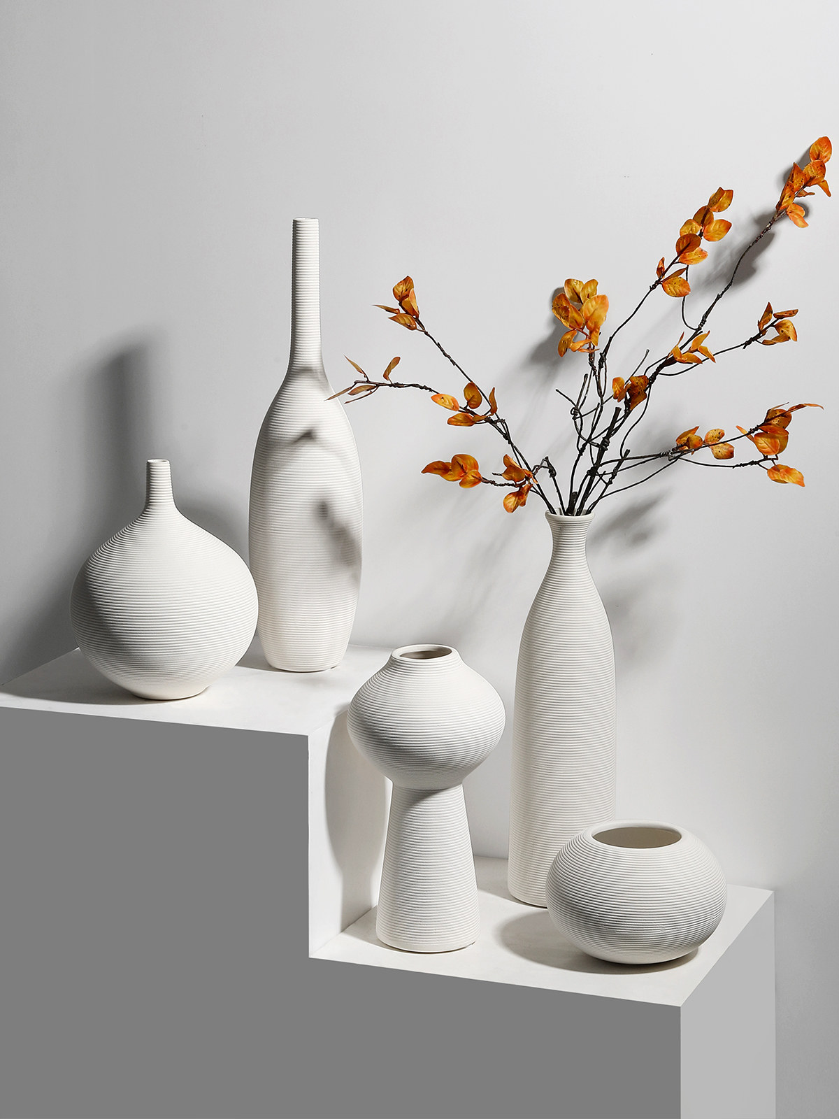 细口白色陶瓷小花瓶摆件客厅插花创意干花花器中式风格家居装饰品