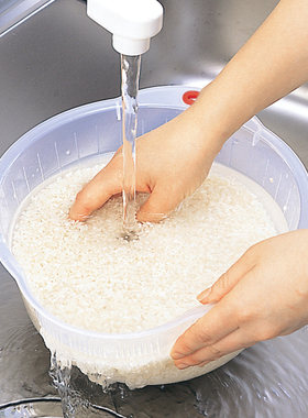 日本进口洗菜沥水塑料篮米果盆