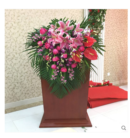 上海鲜花速递花店送花 会议台花讲台花桌花 百合玫瑰混搭鲜花