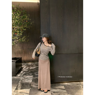 日落沙滩～慵懒风素颜淡人出街无压力斜肩条纹半裙套装 吴大笑