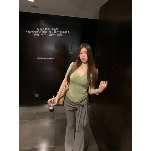 （吴大笑）清风微澜～气质优雅纯色百搭显瘦V领人棉舒适短袖T恤