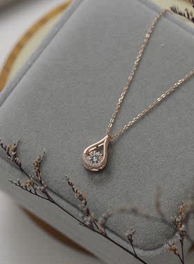 镀18k玫瑰金钻石轻奢水滴吊坠