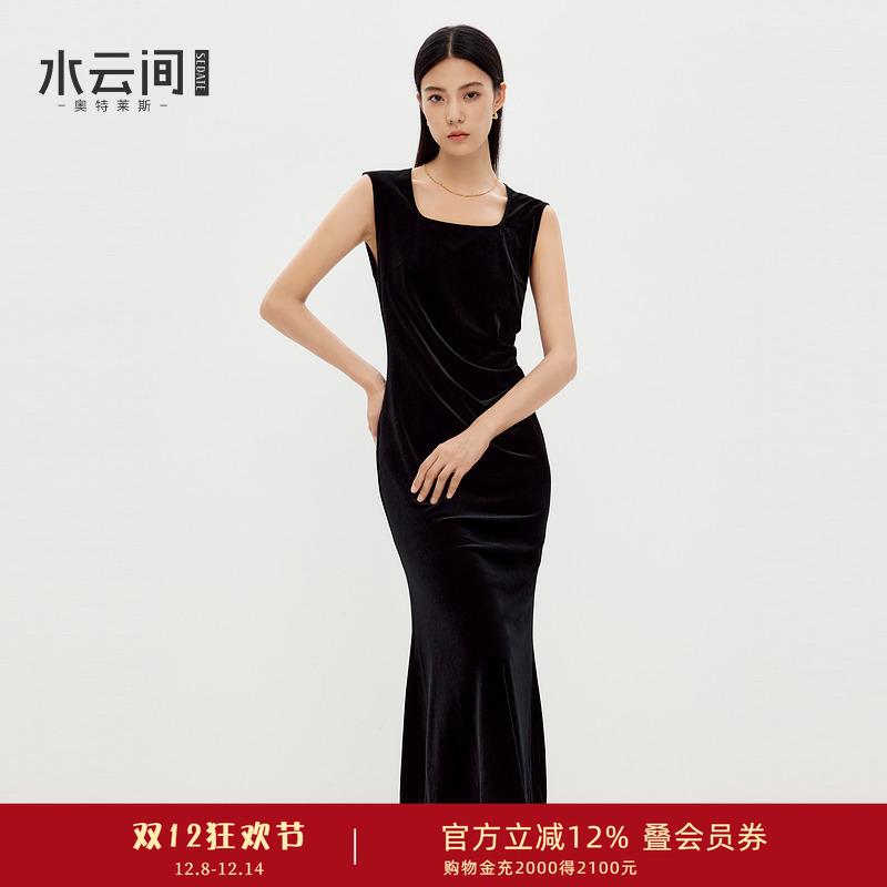 水云间黑色方领丝绒连衣裙女小鱼尾中长款宴会礼裙子设计感2025秋