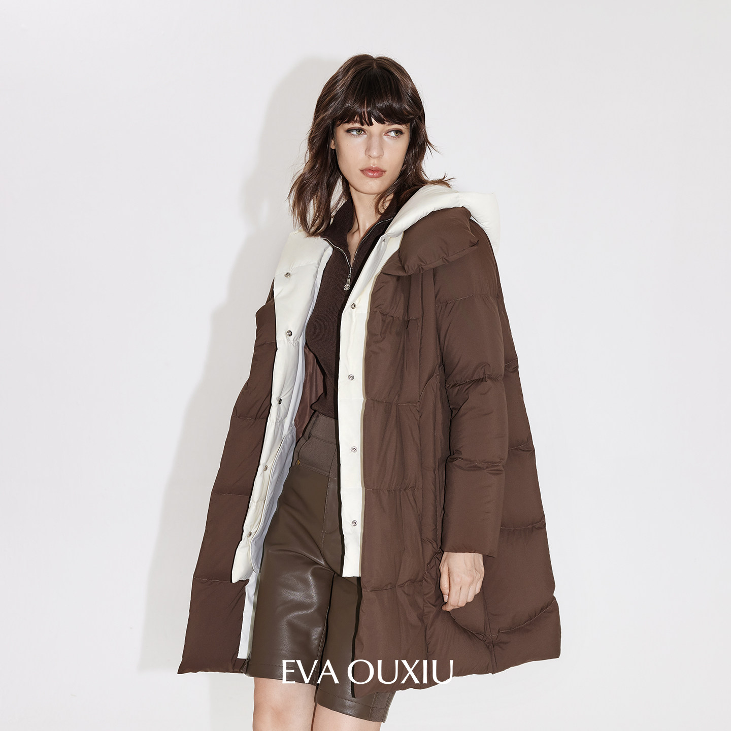 EVAOUXIU时髦拼接假两件秋冬连帽羽绒服女宽松中长款白鸭绒暖外套