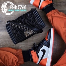 Air Jordan 1 Satin Backboard AJ1 黑橙丝绸扣碎篮板 AV3725-010