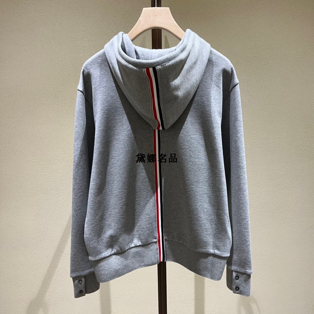 正品现货 Thom Browne 春夏男士后背彩条拉链卫衣外套 MJT153A