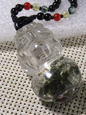 天然水晶貔貅吊坠绿幽灵