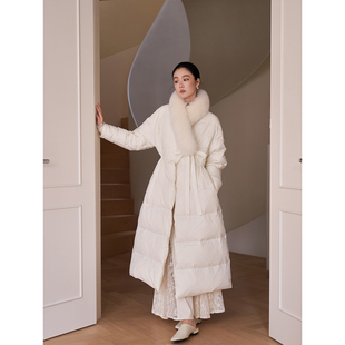 签儿冬季新款轻奢白色保暖真毛狐狸毛大毛领长款收腰羽绒服外套女
