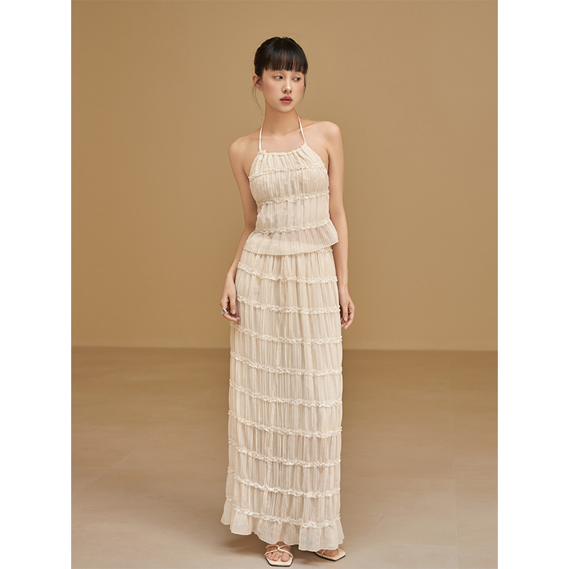 签儿2025年夏季云南三亚海边度假风露背挂脖长裙上衣半身裙两件套