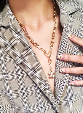 欧韩夸张潮流珍珠吊坠金属粗链条