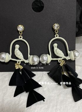 高级感黑色羽毛耳环夸张耳饰