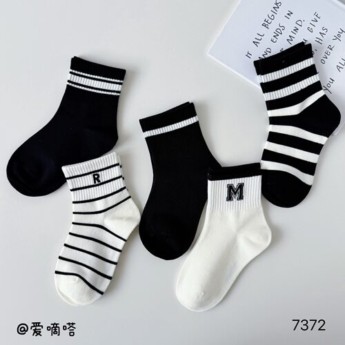 儿童袜子秋季新款男童4-6岁黑白