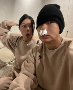 我是卡戴珊色系区 廓形超大板半硬卫衣秋冬卫衣颜色限量 慎重拍