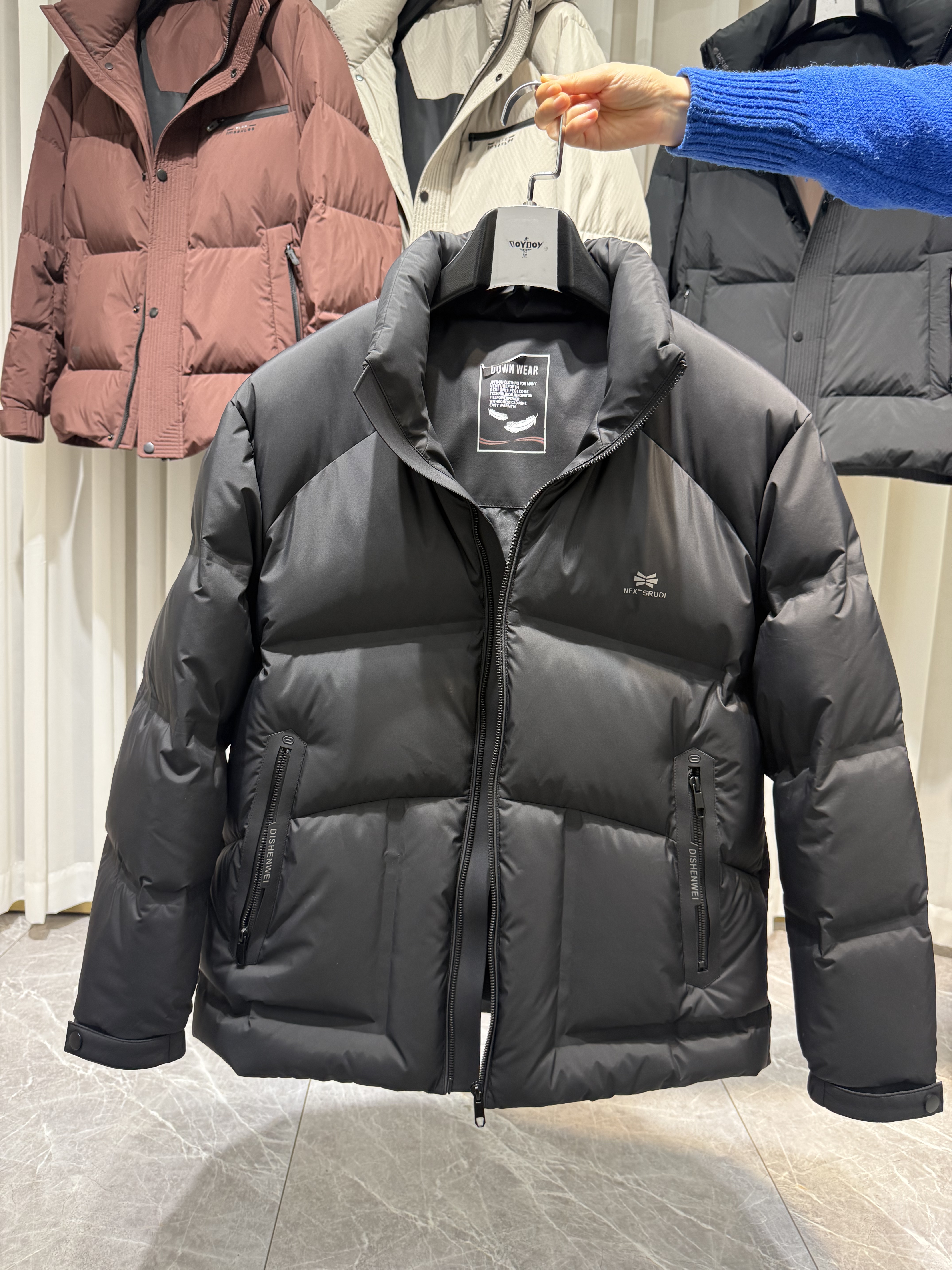 2026冬季新款羽绒服男款户外加厚鸭绒连帽短款外套超柔软糯