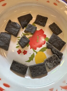 【非遗德昂酸茶】德凤德昂族酸茶凝固的山泉官寨料养生茶舂制煮茶