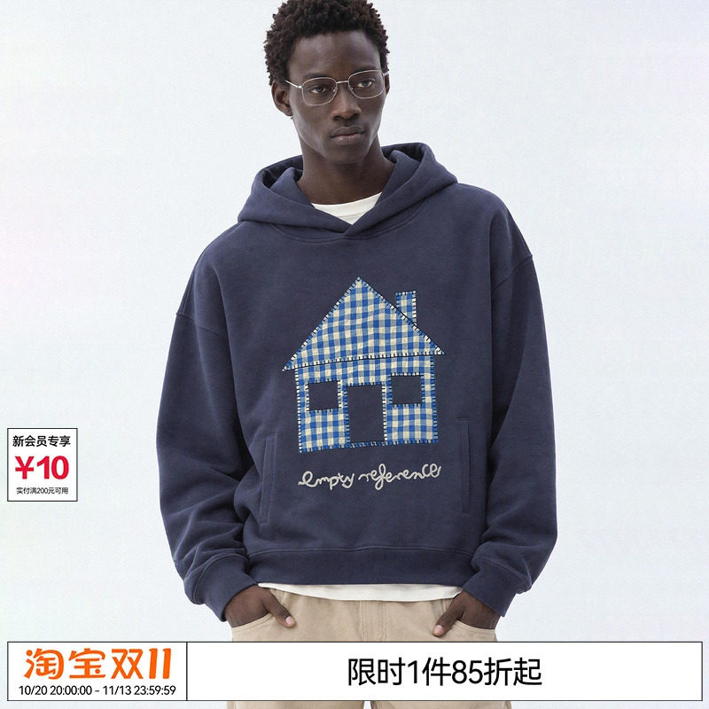 EMPTY REFERENCE 藏青复古格纹小屋贴布刺绣宽松打底长袖连帽卫衣