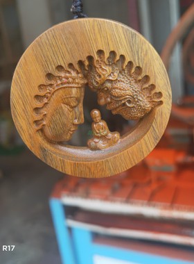 包邮阿根廷绿檀木雕佛魔一念之间