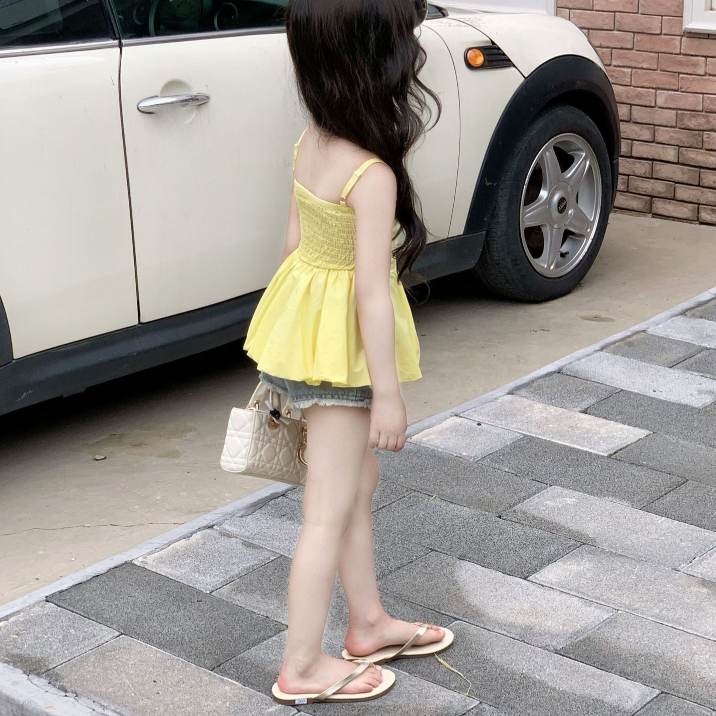 女童短裤2025夏季新宝宝韩版时尚毛边流苏牛仔热裤复古弹力裤子潮