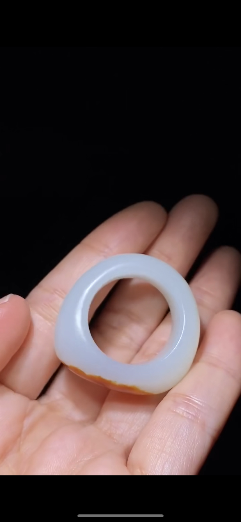 天然正品新疆和田籽料 红皮扳指一级老熟温润细腻 21mm带证书全检