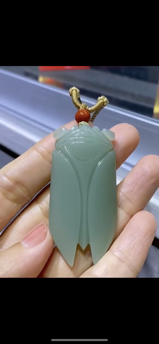 天然高品质和田玉碧玉 八刀蝉 53×25×8mm 正品带证书二十年老店