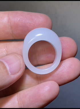 高品新疆和田玉籽料 面包戒 一级正白 油性脂粉好 玉种老糯 17mm