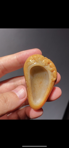 新疆籽料黄玉福寿无疆黄沁带玉种