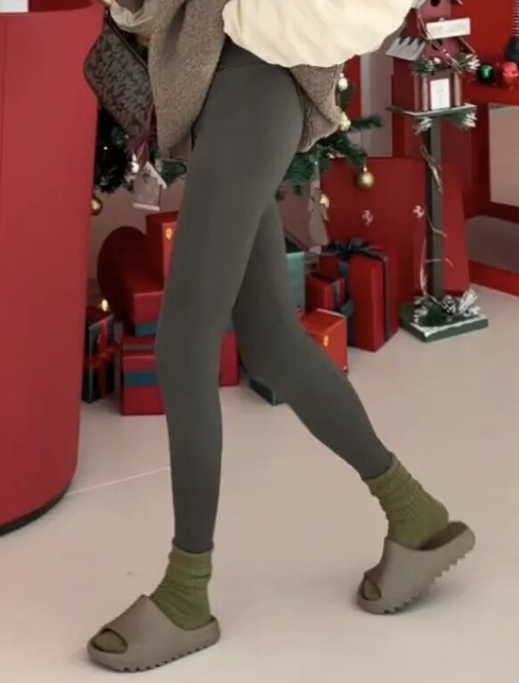 新款 阿尔巴斯山羊绒鲨鱼裤高腰提臀打底外穿加厚健身塑型瘦腿女,运动/瑜伽/健身/球迷用品,瑜伽长裤,淘宝优惠券,粉丝福利购,淘宝优惠卷