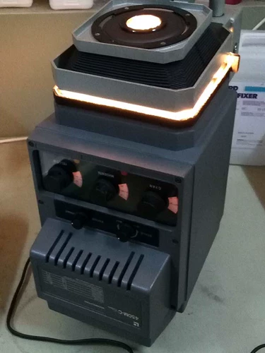 Черно -белый усилитель темной комнаты Happy 450MC Новая сеть