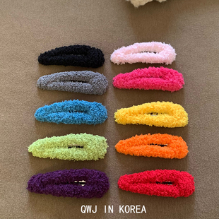 胖嘟嘟彩色三角毛绒夹 韩国进口秋冬可爱发夹边夹刘海夹减龄BB夹