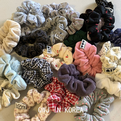 韩国进口LOVE小号肠圈丝绒发圈