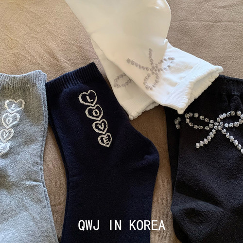 韩国进口银色蝴蝶结爱心袜子